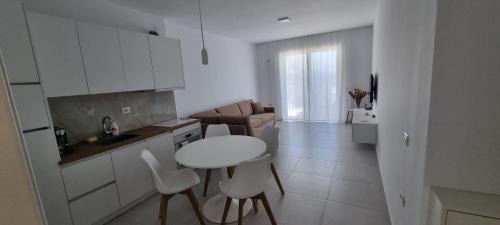 Sarande Apartment | Toni Apartment
