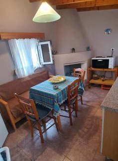Lemnos House | Tonia’s & Chris House