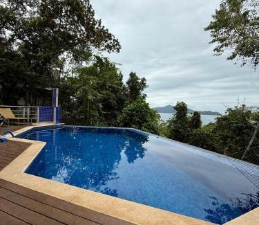 Toninhas House | Toninhas Beach - Gated Community - Ubatuba-SP