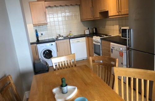 Galway City Centre Apartment | Tonn Na Mara - Galway Lakeside Apartments