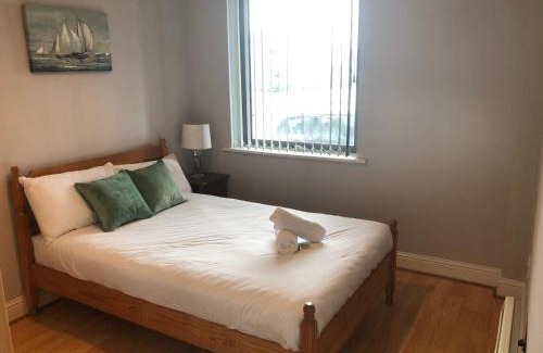 Galway City Centre Apartment | Tonn Na Mara - Galway Lakeside Apartments