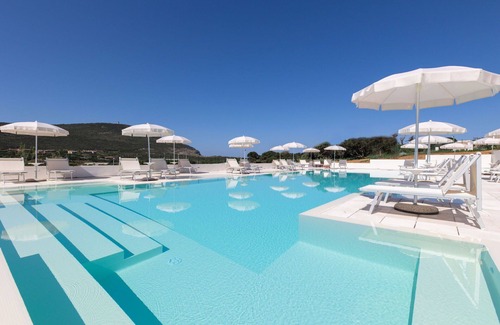 La Pelosa Apartment | Tonnara Apartment with Ac Stintino