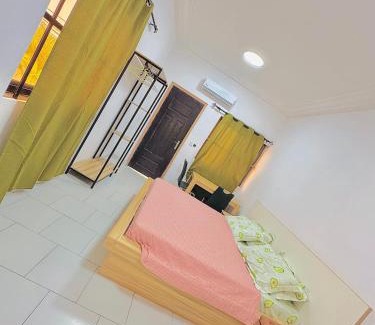 Lome Apartment | Tonton