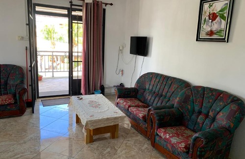 Wolmar Apartment | TOOFANVILLA