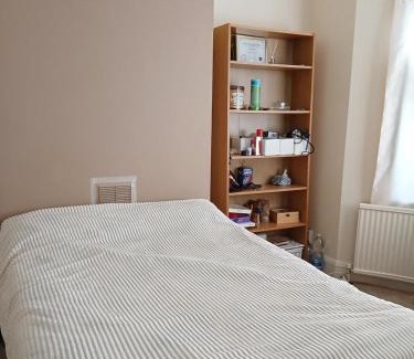 Graveney House | Tooting house