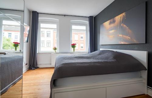 Mitte Apartment | TOP 2 Zimmer Altbauwohnung in Kiel Mitte 24-7 Check In
