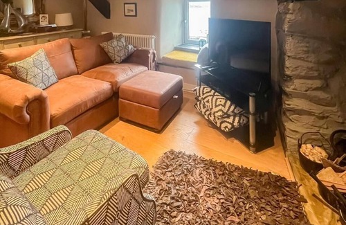 Barmouth Cottage | Top Cottage is a charming retreat in the coastal town of Barmouth with sea views