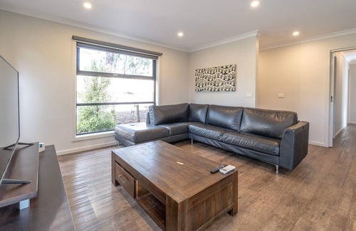 North Bendigo House | Top End O'Neill Summa