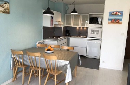 Le Touquet-Paris-Plage Apartment | Top floor apartment with south facing terrace close to the center