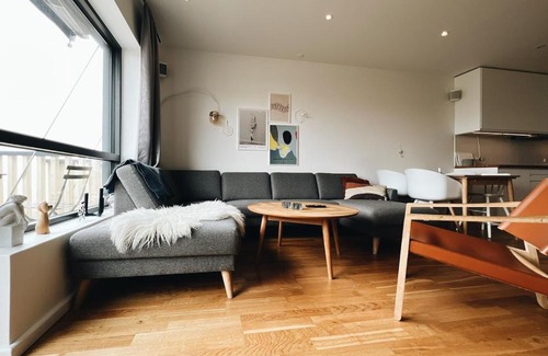 Hoyvik Apartment | Top-Floor 2-BR APT w/balcony