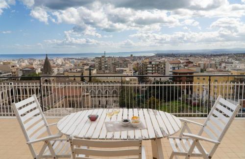 Borgo-Sanzio Apartment | Top Floor Aparthotel Bentivoglio 3