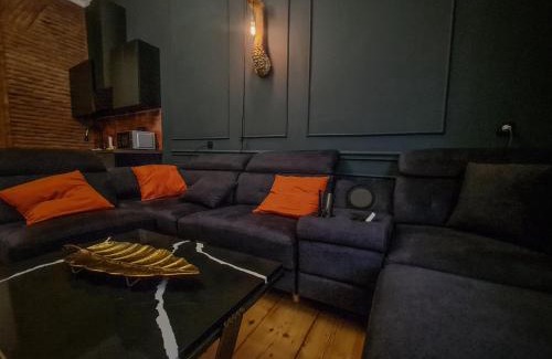 Sololaki Apartment | Top Floor Apartment+Balcony in sololaki/Room 25
