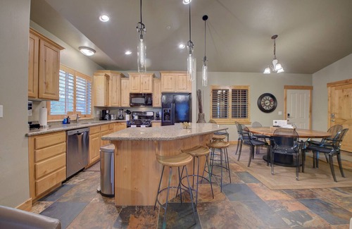 Kimball Junction Condo | Top Floor - Bear Hollow Condo - 3 BD/2 BA