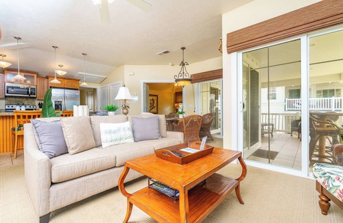 Princeville Condo | Top Floor Condo Close to Beaches
