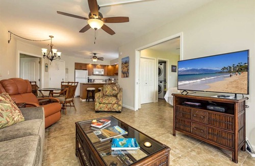 Kihei Condo | Top floor condo with ocean & mountain views. Ask about last min discounts!