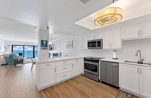 New Smyrna Beach Condo | Top-floor direct oceanfront condo with a private balcony, heated pool and beach access