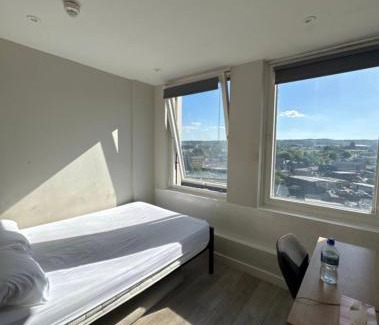 Bradford Apartment | Top-Floor Escape with City Views
