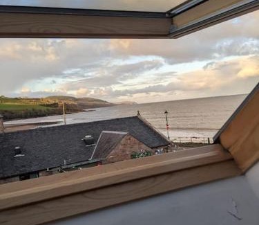 Rosemarkie Apartment | Top Floor Flat Ceol Na Mara (Music of the Sea)