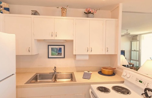 Kihei Condo | Top-Floor, Full A/C, Beachfront/Oceanfront Tropical Paradise Await