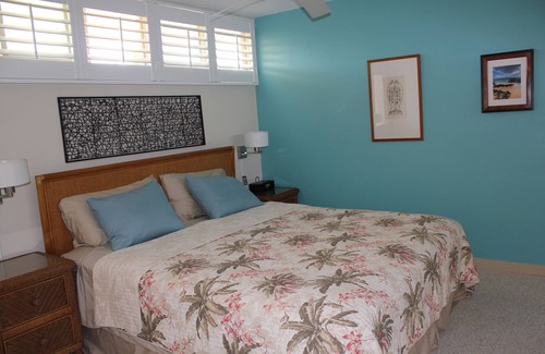 Kihei Condo | Top-Floor, Full A/C, Beachfront/Oceanfront Tropical Paradise Await