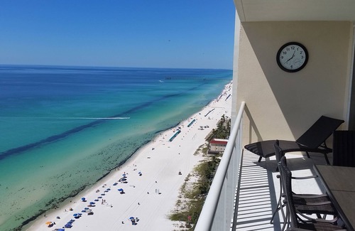 Long Beach Condo | TOP FLOOR, GREAT VIEW, FRIENDLY PRICES!