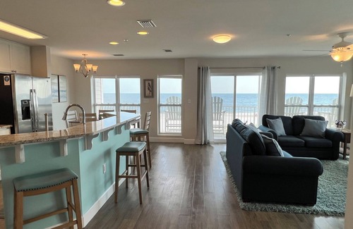 Mexico Beach Condo | Top Floor Gulf Front Condo- An Unforgettable View!