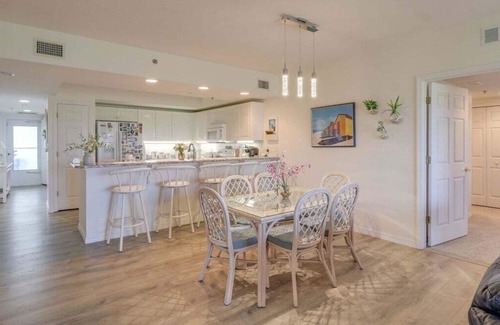 Horton Shores Condo | Top-Floor Inlet View Condo w/3 BR, Balcony & Grill