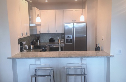Rosemary Beach Condo | Top floor loft with MBR, bunk room, each with own bath, on Barrett Square