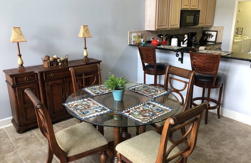 Dadeville Condo | Top Floor Luxury Penthouse Condominium with Big Water View!