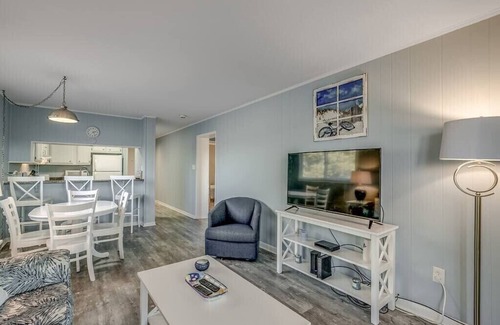 Myrtle Beach Condo | Top floor, Mariner's Cove, Overlooks the Marsh, 2 balconies, 2 Q beds, sleeps 6