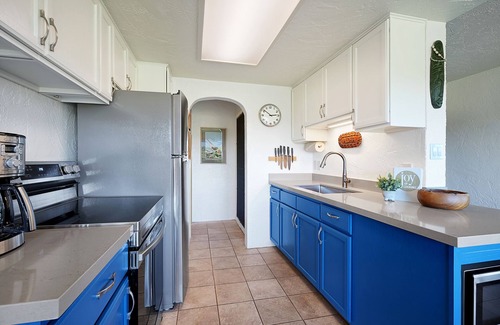 Poipu Condo | Top Floor Ocean view w/New AC - Steps to beach and Amazing Sunsets in the Sand!