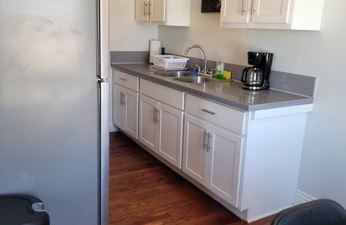 Rampart Village Apartment | Top floor rental unit with view of Hollywood sign