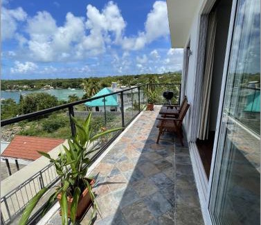 Trou d'Eau Douce Apartment | Top floor studio -Villa Ibiza