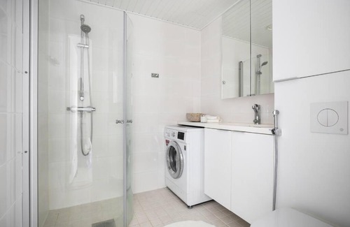 Kirkkonummi Apartment | Top Floor Tarutie