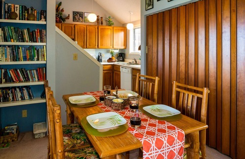 Princeville Condo | Top floor with oceanfront views, beach gear, private lanai, pool