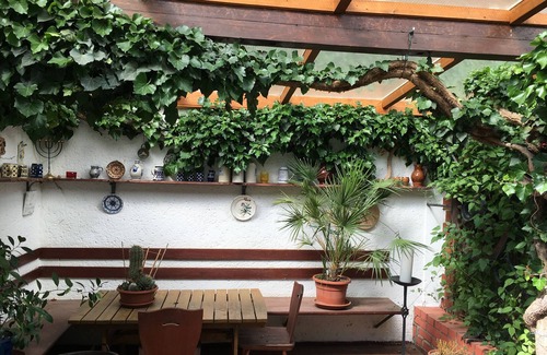 Anger-Crottendorf House | Top holiday home right on the park in Leipzig!