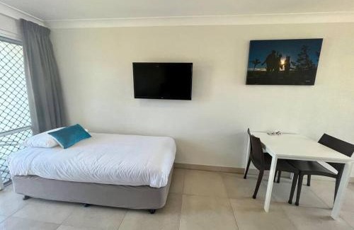 Emu Park Apartment | Top Level Deluxe Studio - Unit 21