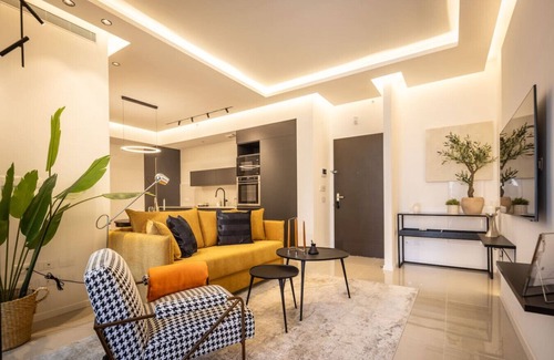Tel Aviv Apartment | Top located at the piano house