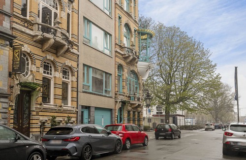 South Antwerp Apartment | Top Located CREATIVE apartment by Lit d'Art next to Museum Zuid Antwerp