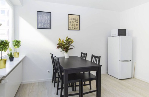 Am Luitpoldpark Apartment | Top location: Schwabing 70m² city apartment WLAN