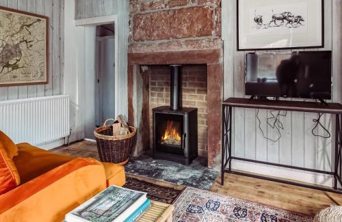 Carlisle House | Top Lodge