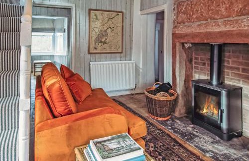 Carlisle House | Top Lodge