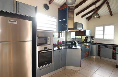 Riviere-Salee Villa | Top of a 200m² villa in a postcard setting