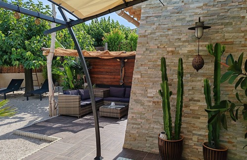 Roquebrune-sur-Argens House | Top of spacious and bright villa with private garden and swimming pool