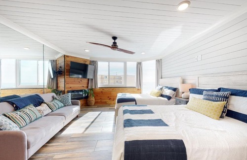 Panama City Beach Apartment | Top of the Gulf