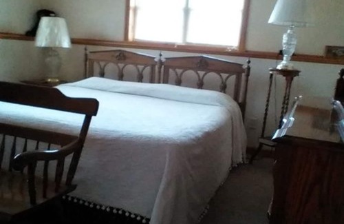 Beebe Plain Bed & Breakfast | Top of the Hill