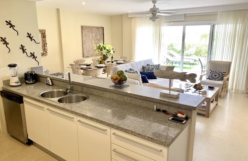Bavaro Apartment | TOP OF THE LINE IBEROSTAR CONDO ON GOLF COURSE