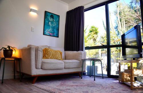 Bay View Apartment | Top of the Trail