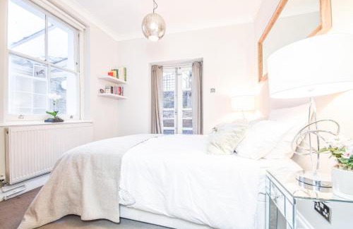 Redcliffe Apartment | Top Properties Chelsea