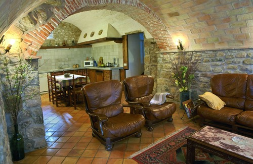 Camos Villa | Top-rated 1200m2 mansion, 34+ guests. 17BR & 16BA. Pool terrace bbq games views!